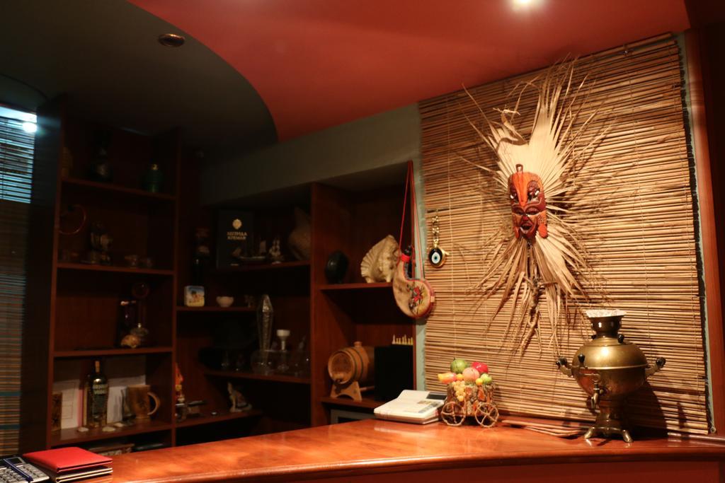 Motel Acapulco Ереван Экстерьер фото