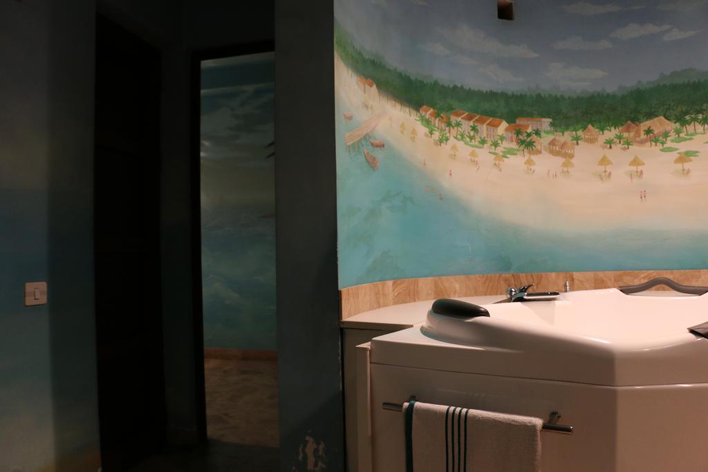 Motel Acapulco Ереван Экстерьер фото